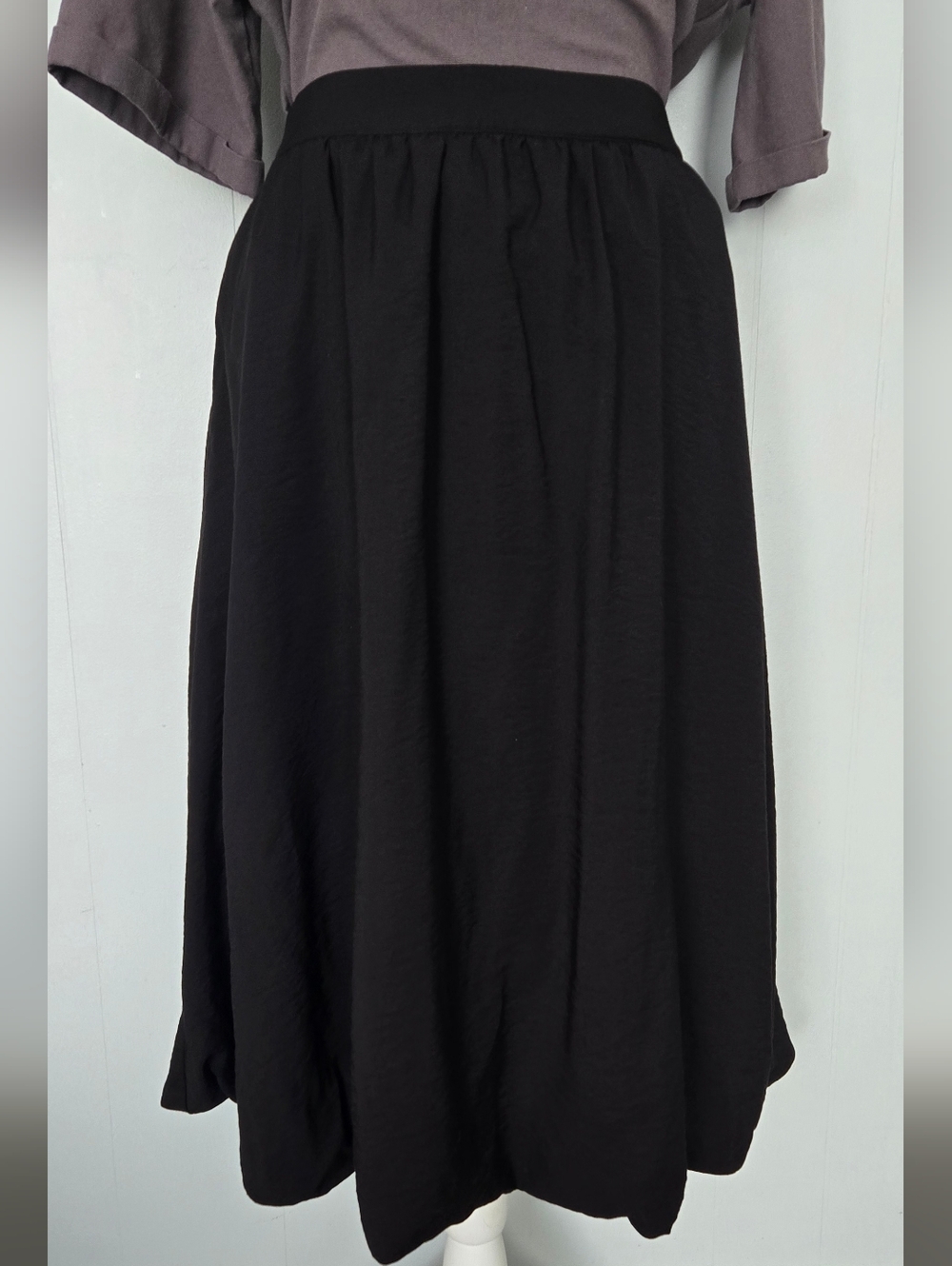 Simply Vera Vera Wang Bubble Midi Skirt  Black